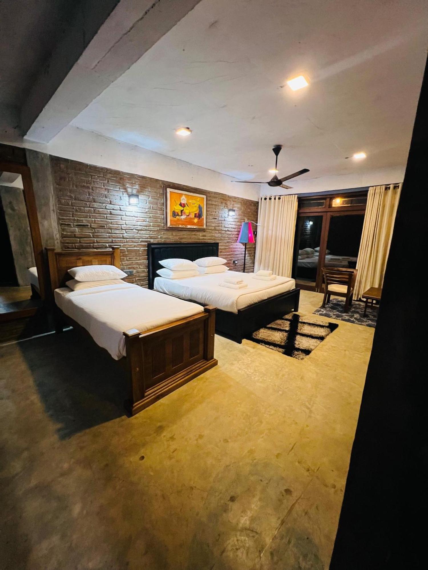 Aayu Hanthana Boutique Hotel