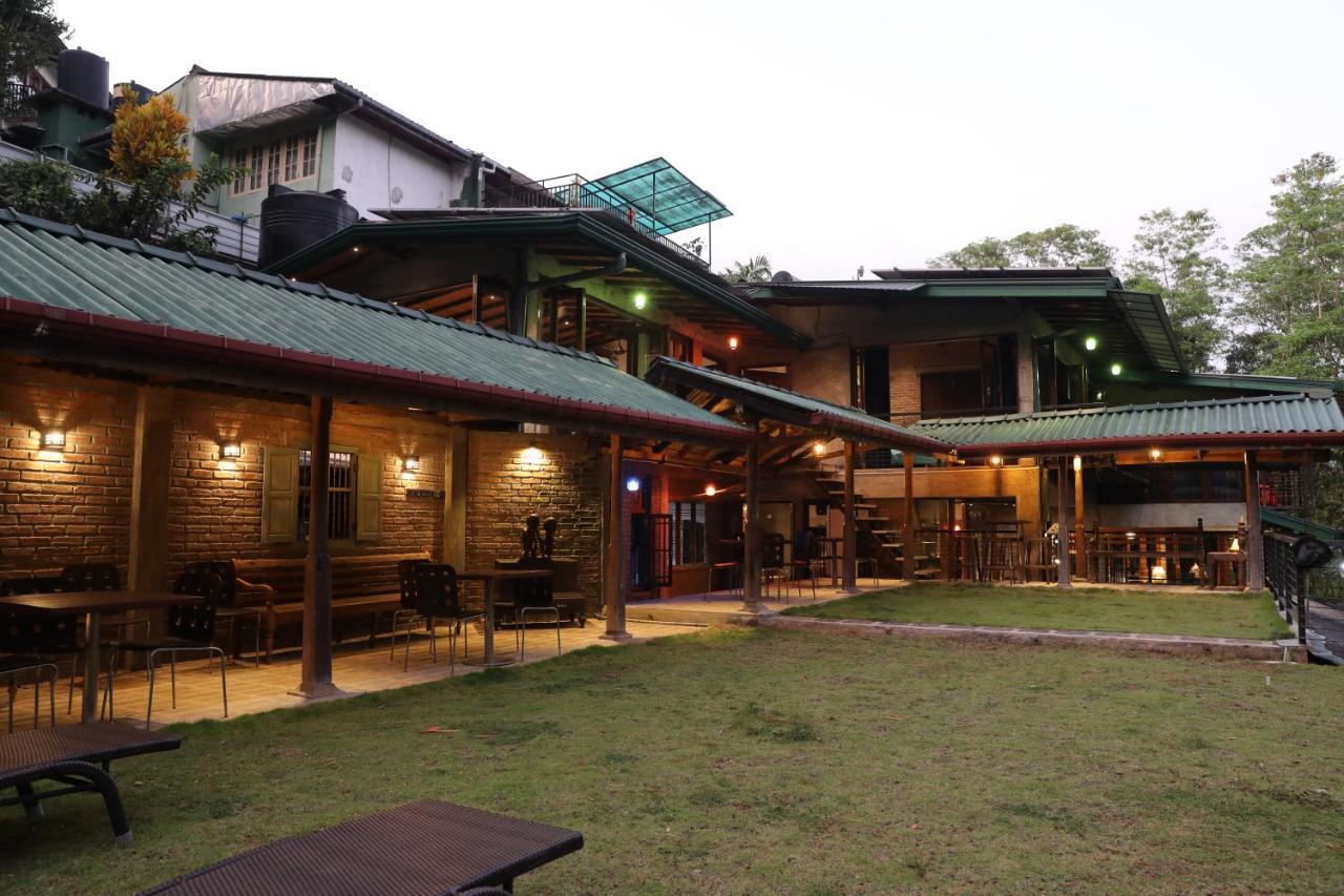 Aayu Hanthana Boutique